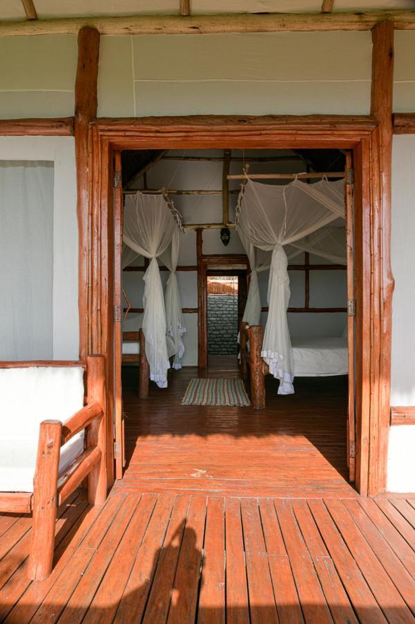 Hotel Kazinga Wilderness Safari Camp Kasese Exterior foto
