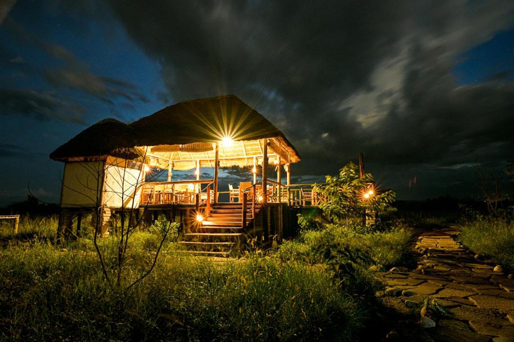 Hotel Kazinga Wilderness Safari Camp Kasese Exterior foto