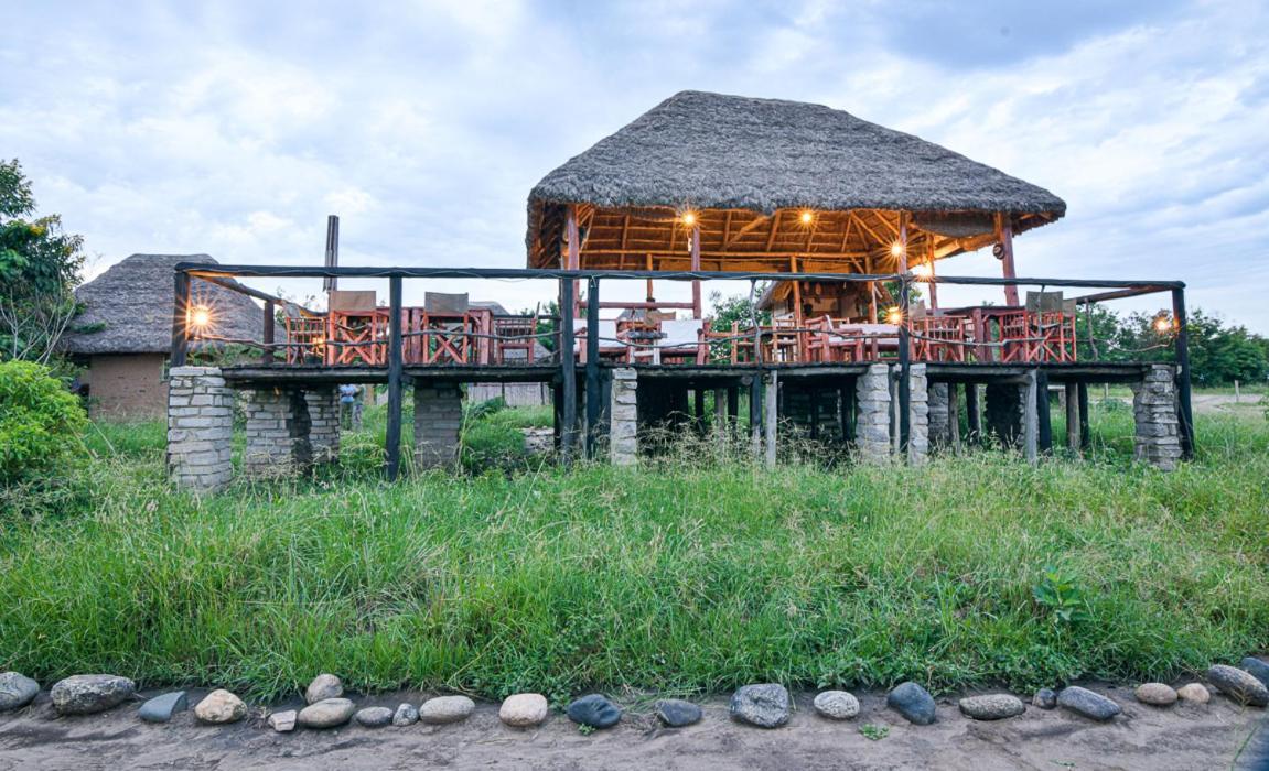 Hotel Kazinga Wilderness Safari Camp Kasese Exterior foto